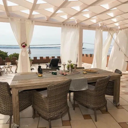 Felice Apartamento Starigrad Paklenica